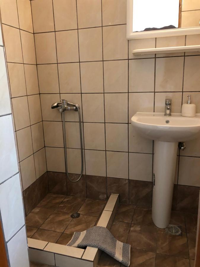 Apelati Hotel Keri Екстериор снимка