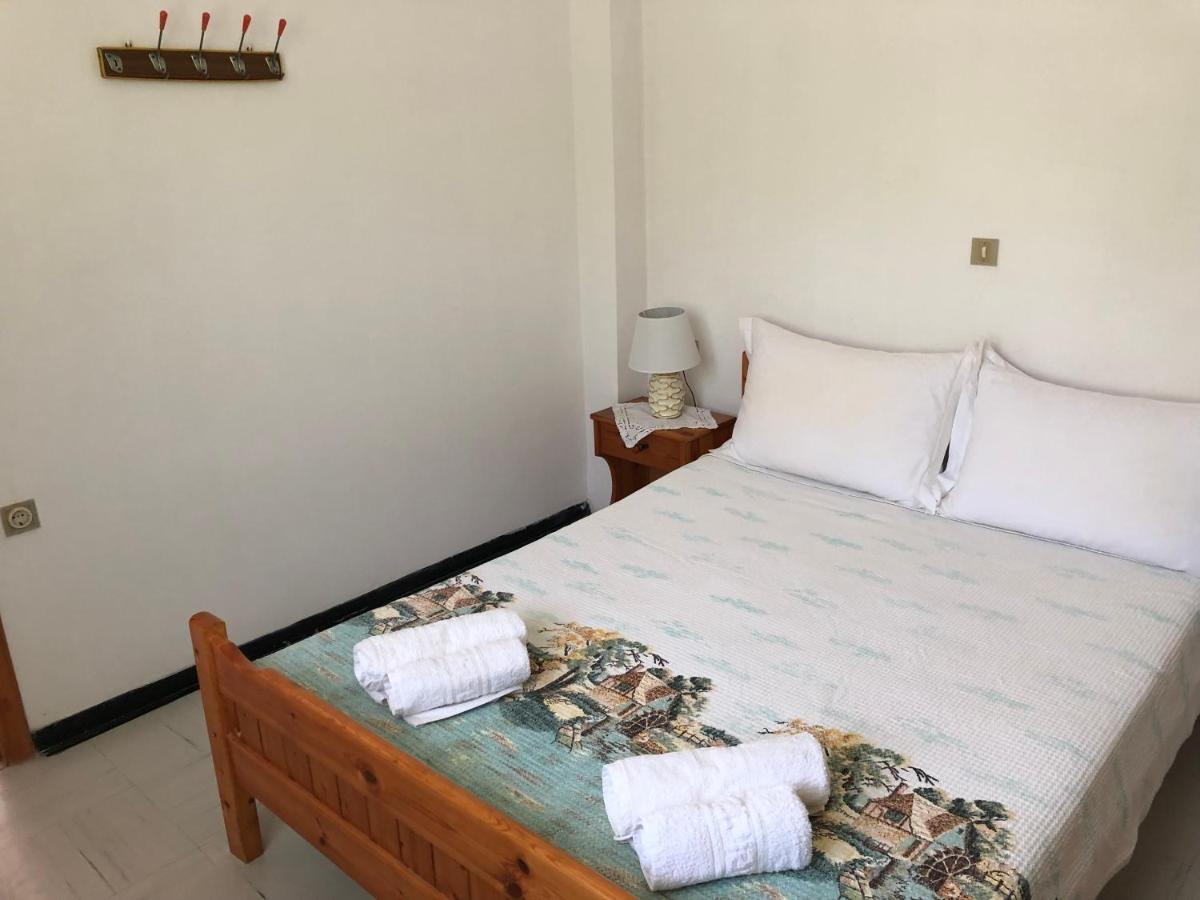 Apelati Hotel Keri Екстериор снимка