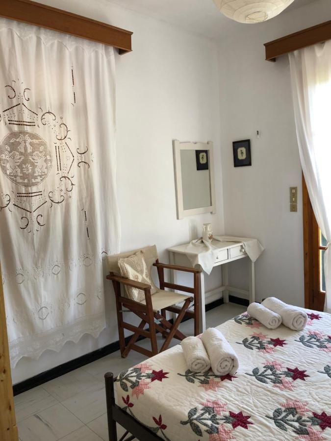 Apelati Hotel Keri Екстериор снимка