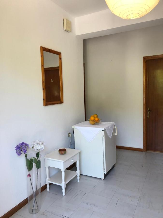 Apelati Hotel Keri Екстериор снимка