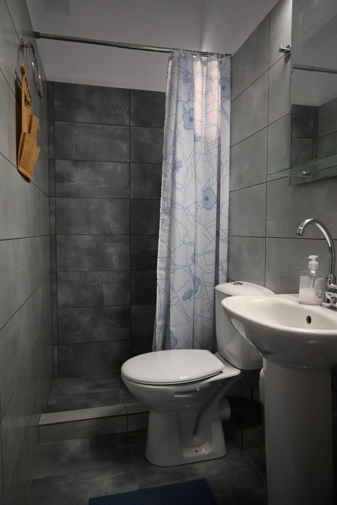 Apelati Hotel Keri Екстериор снимка